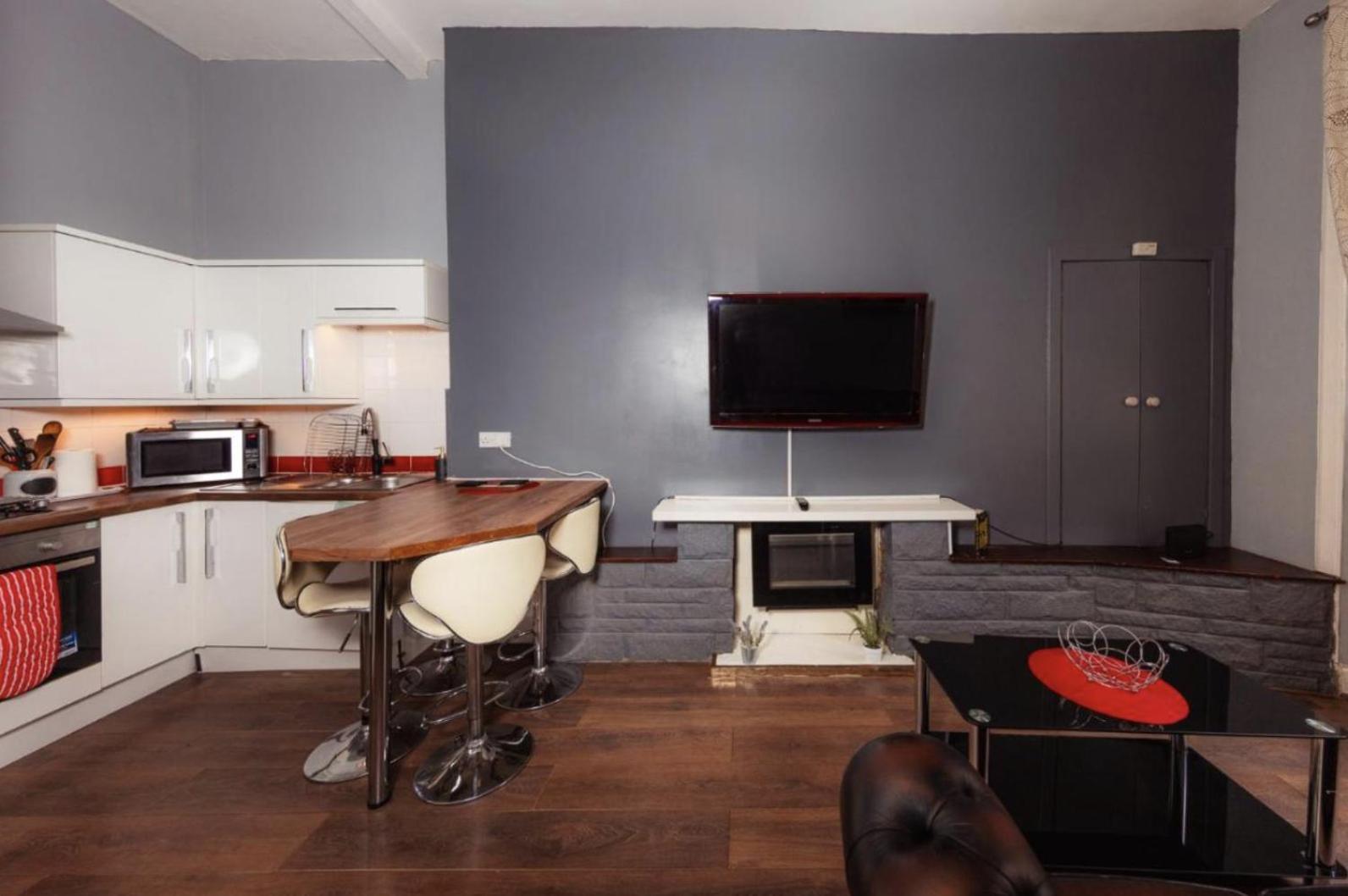 Warm Apartment By Holyrood Palace! Edinburgh Dış mekan fotoğraf